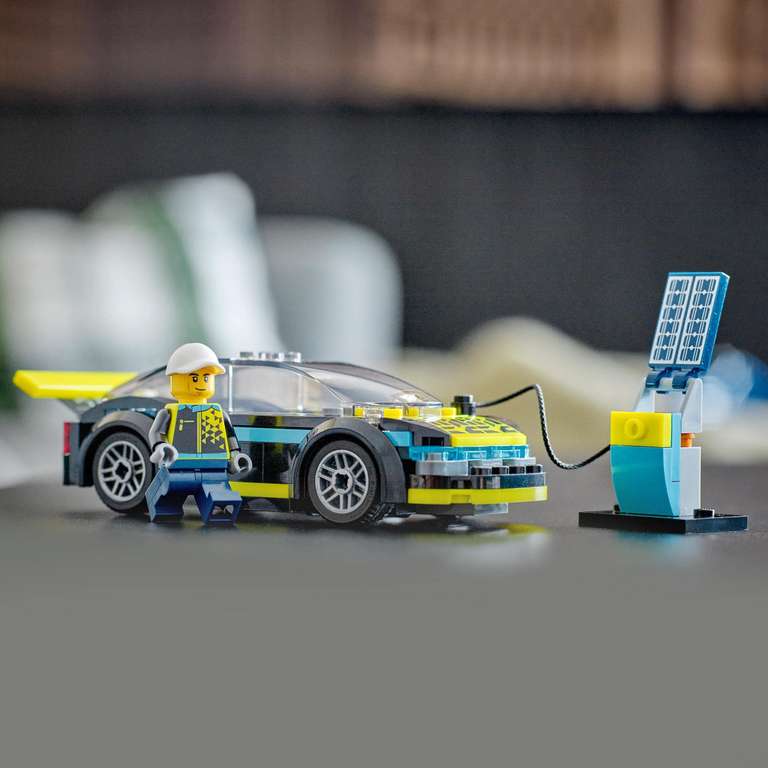 Jeu de construction Lego 60383 La Voiture de Sport Électrique