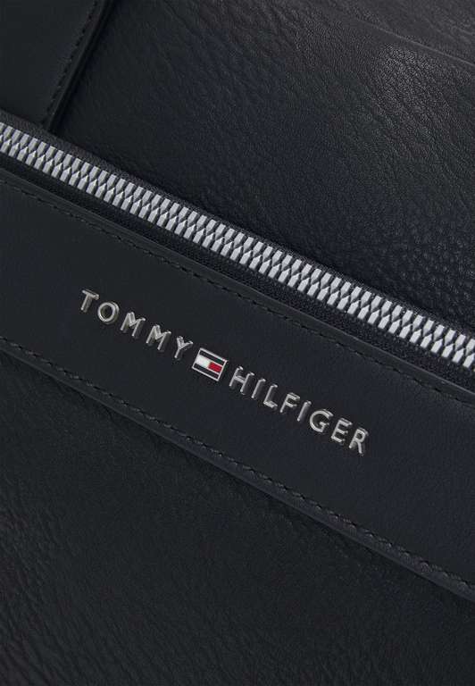 Sac/Malette Tommy Hilfiger pour Ordinateur Portable - Noir (41€ avec BIENVENUE10 si nouveau)