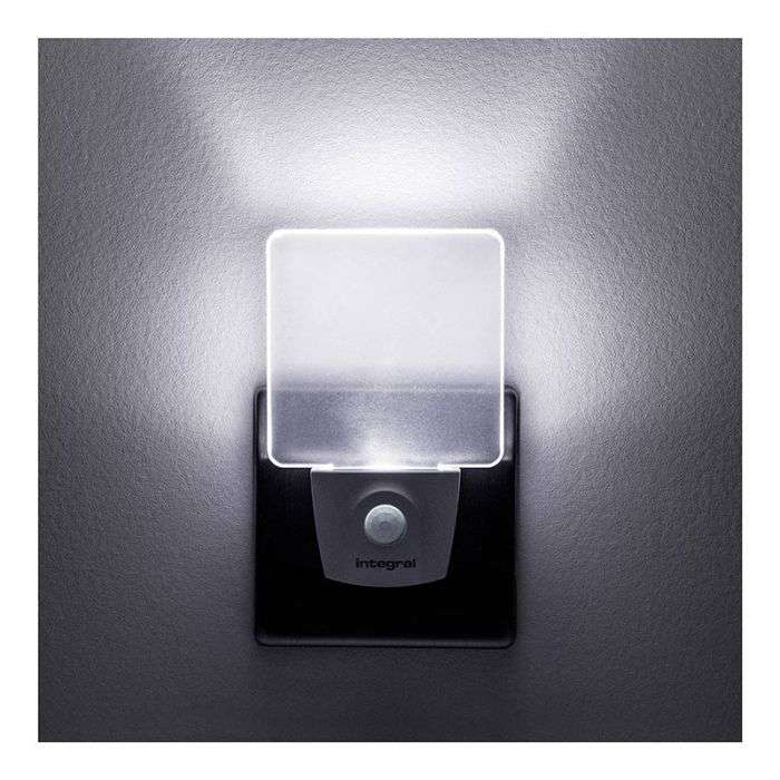 Veilleuse LED Integral avec détecteur de mouvements