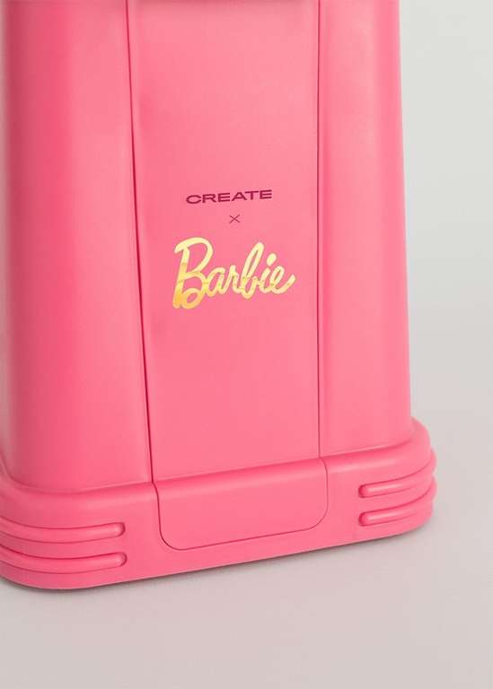 Barbie Le Dressing de Rêve de Fashionistas avec Portes Transparentes,  Espaces de Rangement, Penderie Escamotable et 6 Cintres, Jouet Enfant, Dès  3