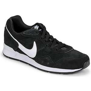 Chaussures Nike Venture Runner Suede - Tailles 38 1/2 à 48 1/2
