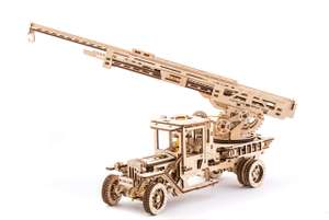 Maquette Puzzle 3D mécanique en bois Ugears - Le Camion de Pompier avec l’échelle (70022)