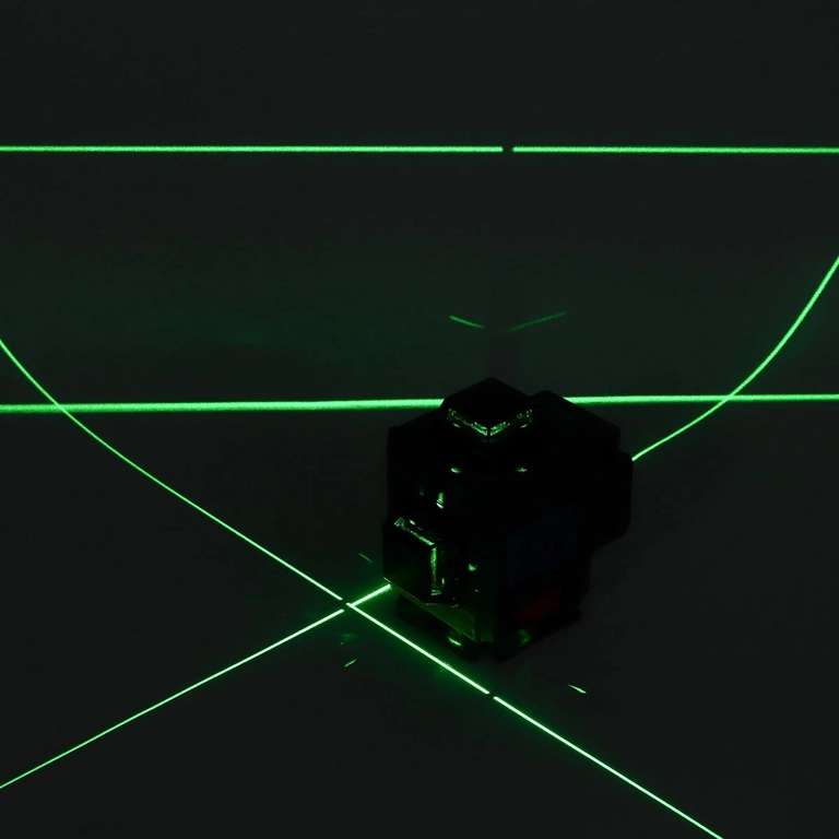 Niveau laser 360° 4D 16 lignes - Avec 1 batterie rechargeable, support mural, télécommande, mini trépied, boîte de transport (Entrepôt EU)