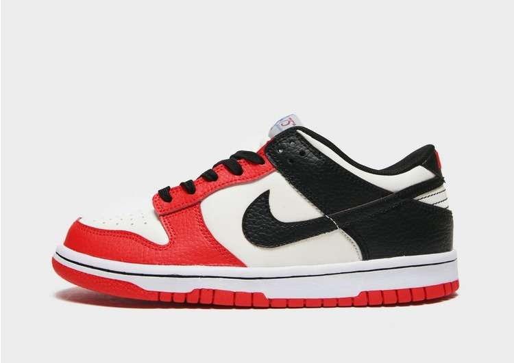 Baskets Nike Dunk Low Chicago - Taille 38 – Dealabs.com