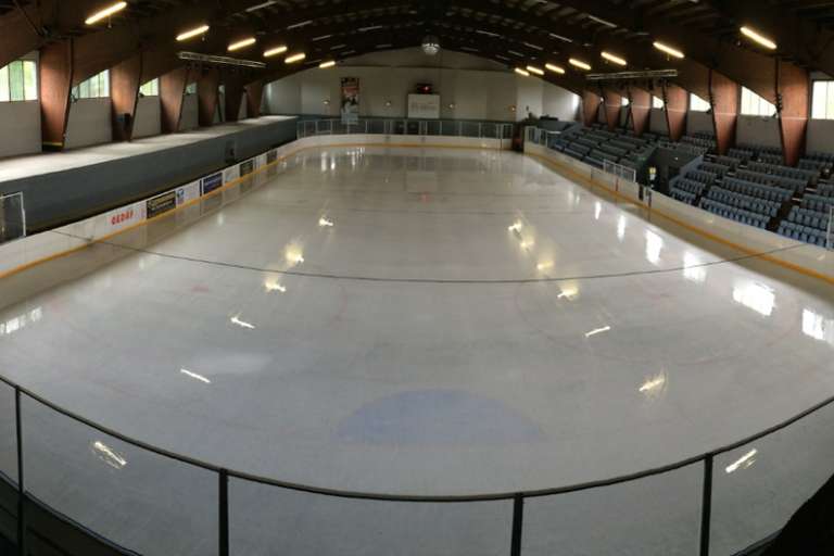 Entrée & Location de patins gratuites pour les personnes nées en Juin, Juillet & Août - Patinoire Ice Arena Metz, Longeville-lès-Metz (57)
