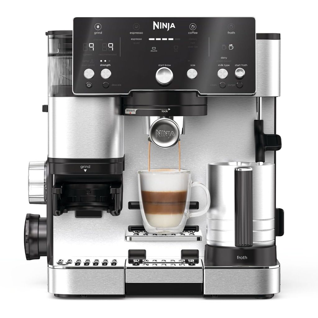 Machine à café Ninja Luxe Essential 2-en-1, Latte, Cappuccino et Espresso avec broyeur à grains et mousseur à lait intégrés (via coupon)