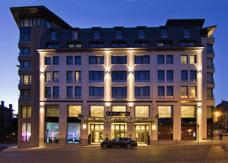Hébergement d'une nuit à l'hôtel Sofitel 5* de Bruxelles en chambre double supérieure avec PDJ, départ tardif et accès à l'espace détente