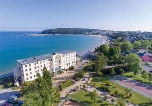 Séjour 3j/2n pour 3 personnes à l'hôtel Morgat, grand hôtel de la mer (Crozon - Finistère) avec petit déjeuner du 15 au 17 mai