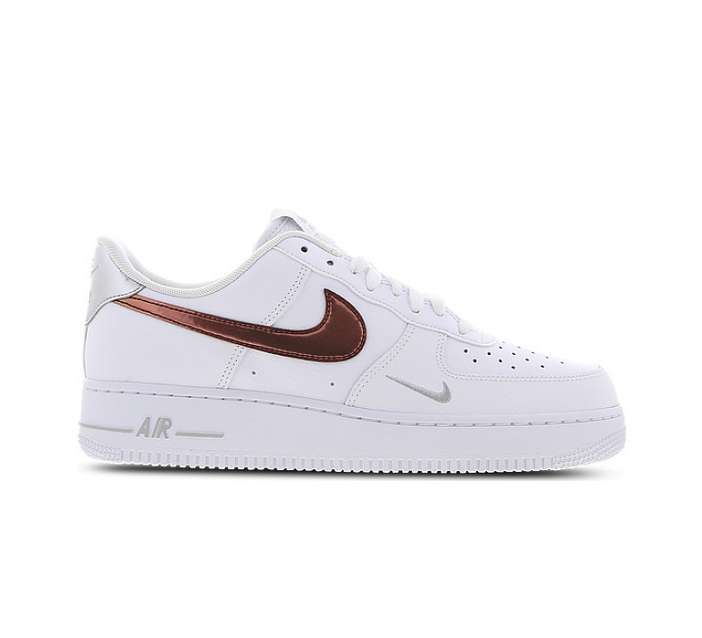 Baskets Nike Air Force 1 '07 Low White Picante Red - Du 41 au 45,5