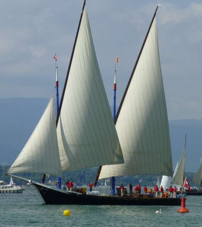 Croisières gratuites sur les barques La Savoie & La Demoiselle et la cochère L'Aurore - Lac Léman, Saint-Gingolph (74)
