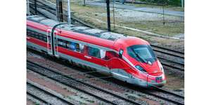 Voyage illimité en train régionaux en Italie pendant 3 jours/ 15€ pour les enfants de 4 à 12 ans (49€ pour 5 jours - trenitalia.com)