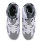 Baskets Nike Air Jordan Retro 6 - Plusieurs tailles disponibles