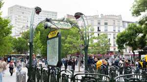 Distribution gratuite de roses, photocall, cadeaux & gourmandises à gagner - Métro de Paris (75)