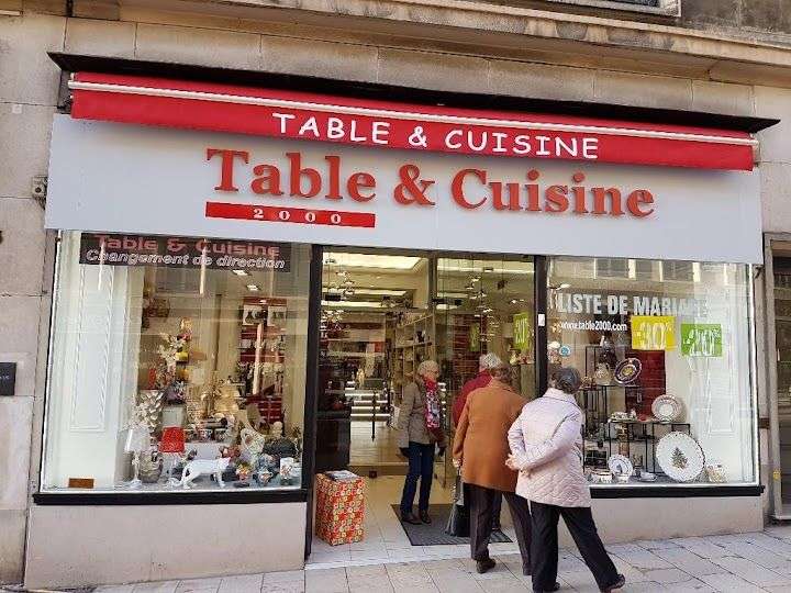 Déstockage avant changement de propriétaire - Table & Cuisine Rouen (76)