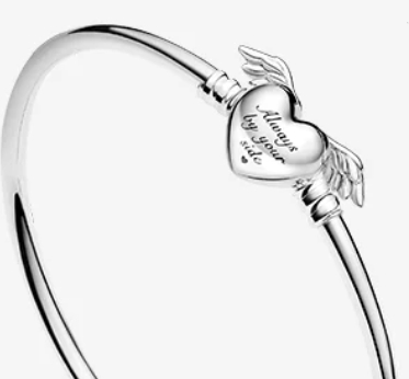 Bracelet jonc cœur ailé offert dès 109€ d'achat – Dealabs.com
